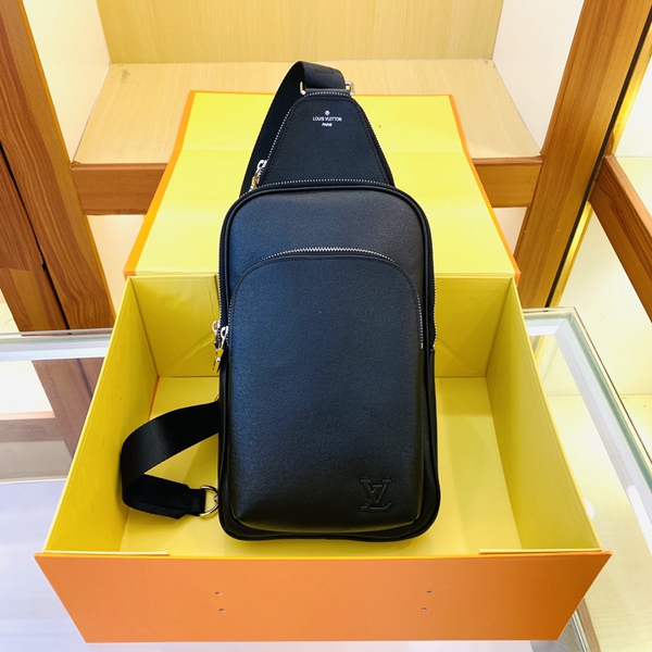 ルイヴィトンバッグ正面デザイン